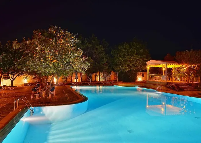 Ξενοδοχείο Konaki 2*